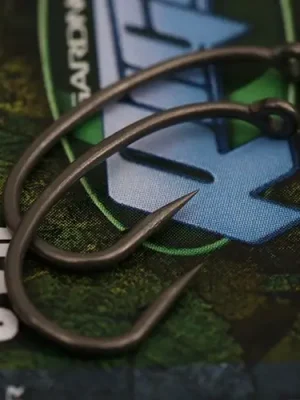 Gardner Háčky bez protihrotu Curved Rigga Hooks (CVR) Barbless Tovární Cena