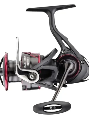 Autentický Daiwa Rybářský naviják Ballistic 17 LT 4000-C