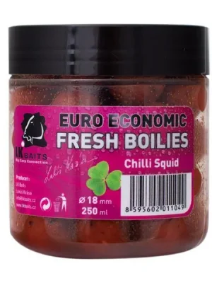 Fresh boilies LK Baits Euro Economic 250ml - 18mm - Chilli Squid Nejlepší Volba