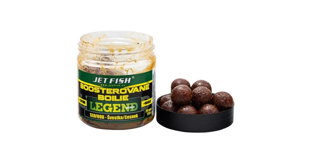 Jet Fish Boosterované boilies Legend Range Seafood Švestka/Česnek 250ml 24mm Zlevněný